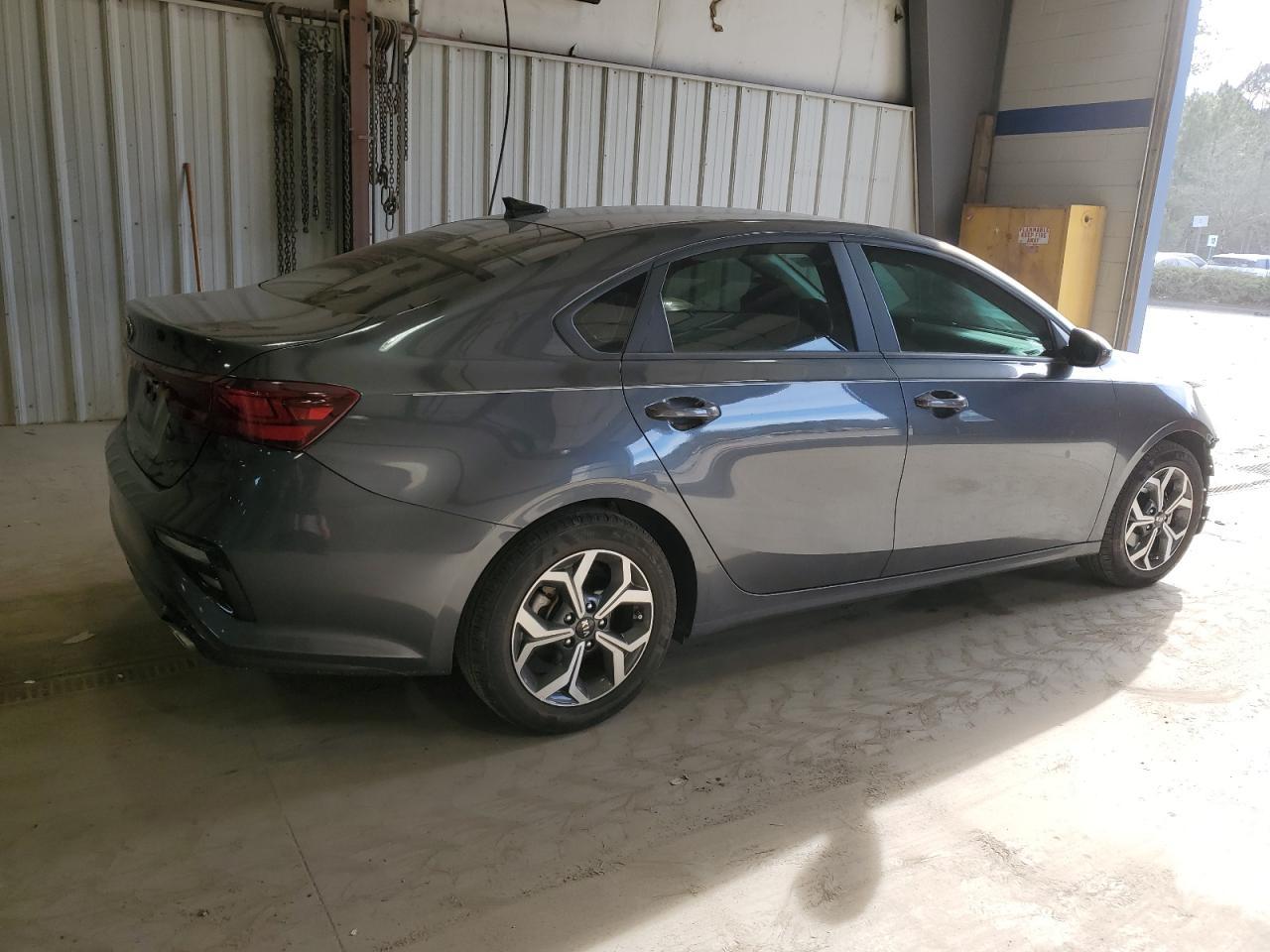 2021 KIA FORTE FE - Фото 3