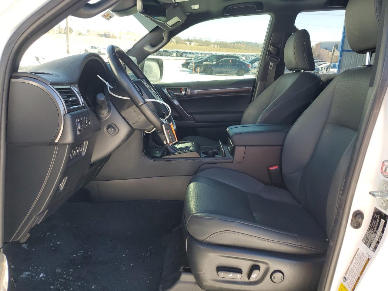 2022 LEXUS GX 460 - Image 7