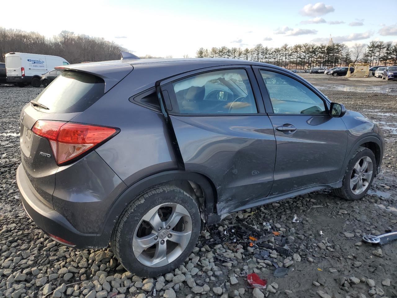 2018 HONDA HR-V LX - Фото 3