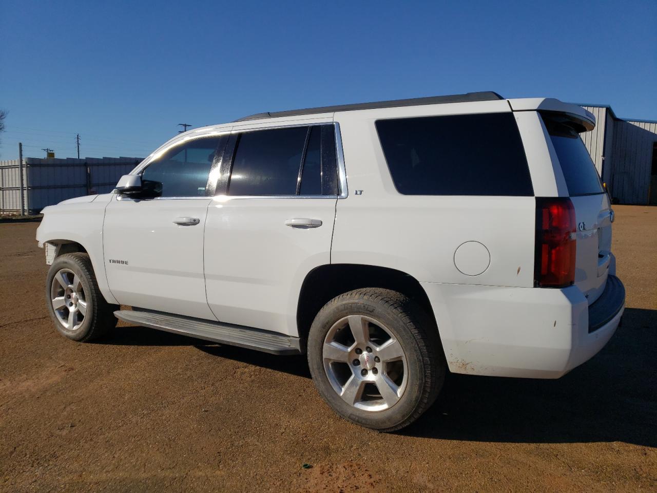 2015 CHEVROLET TAHOE C150 - Image 2