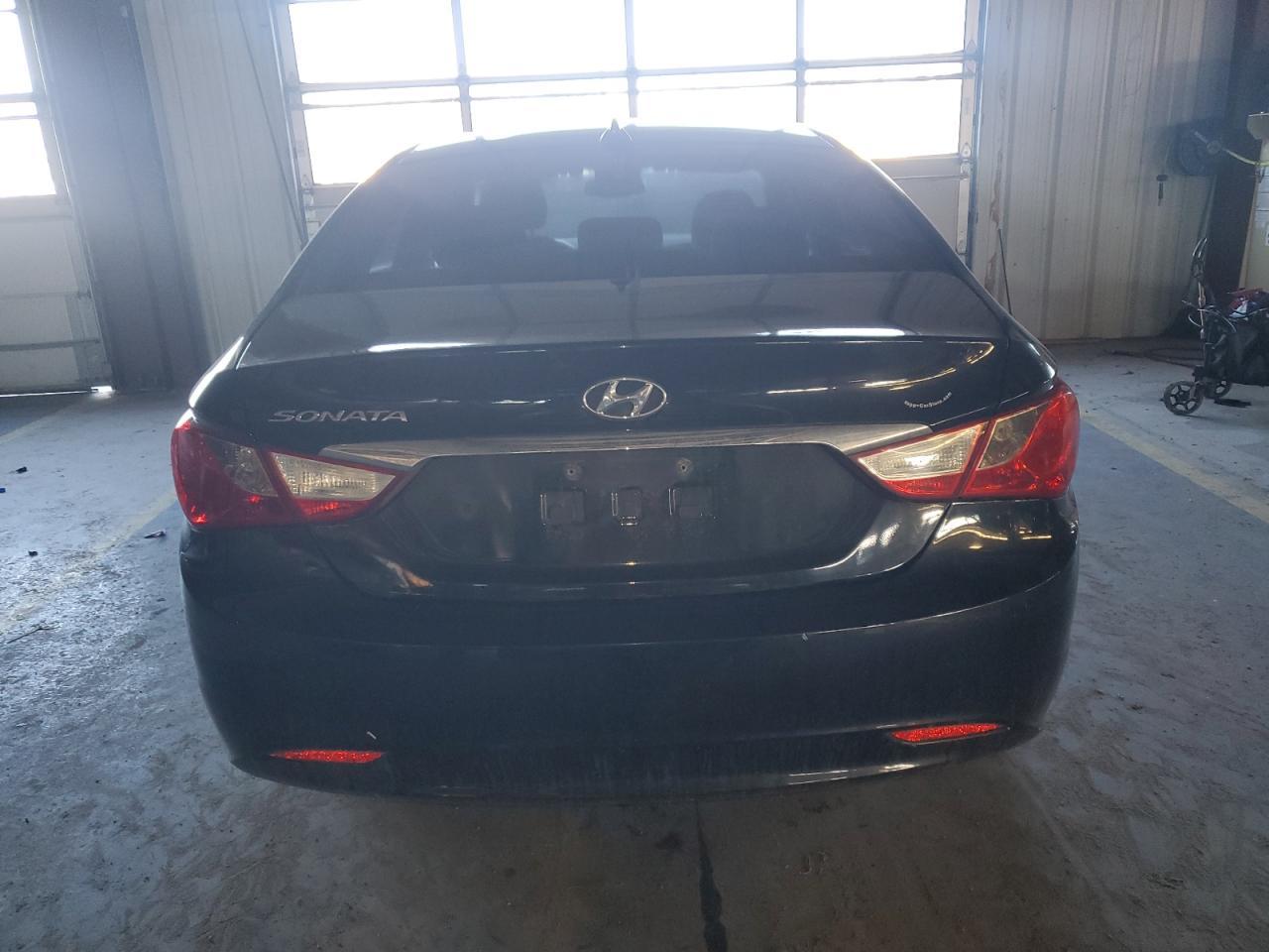 2013 HYUNDAI SONATA GLS - Image 6