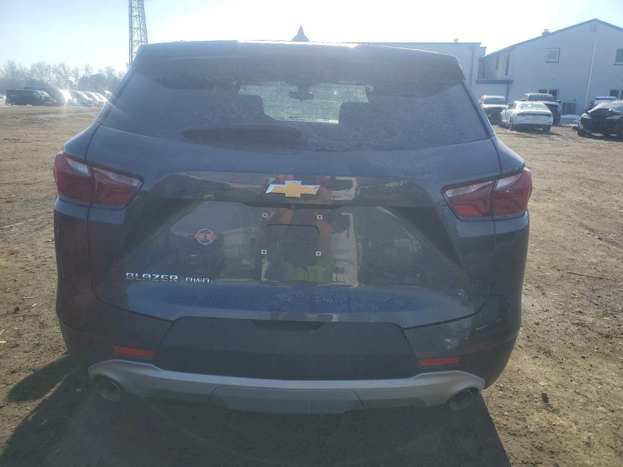2021 CHEVROLET BLAZER 2LT - Image 6