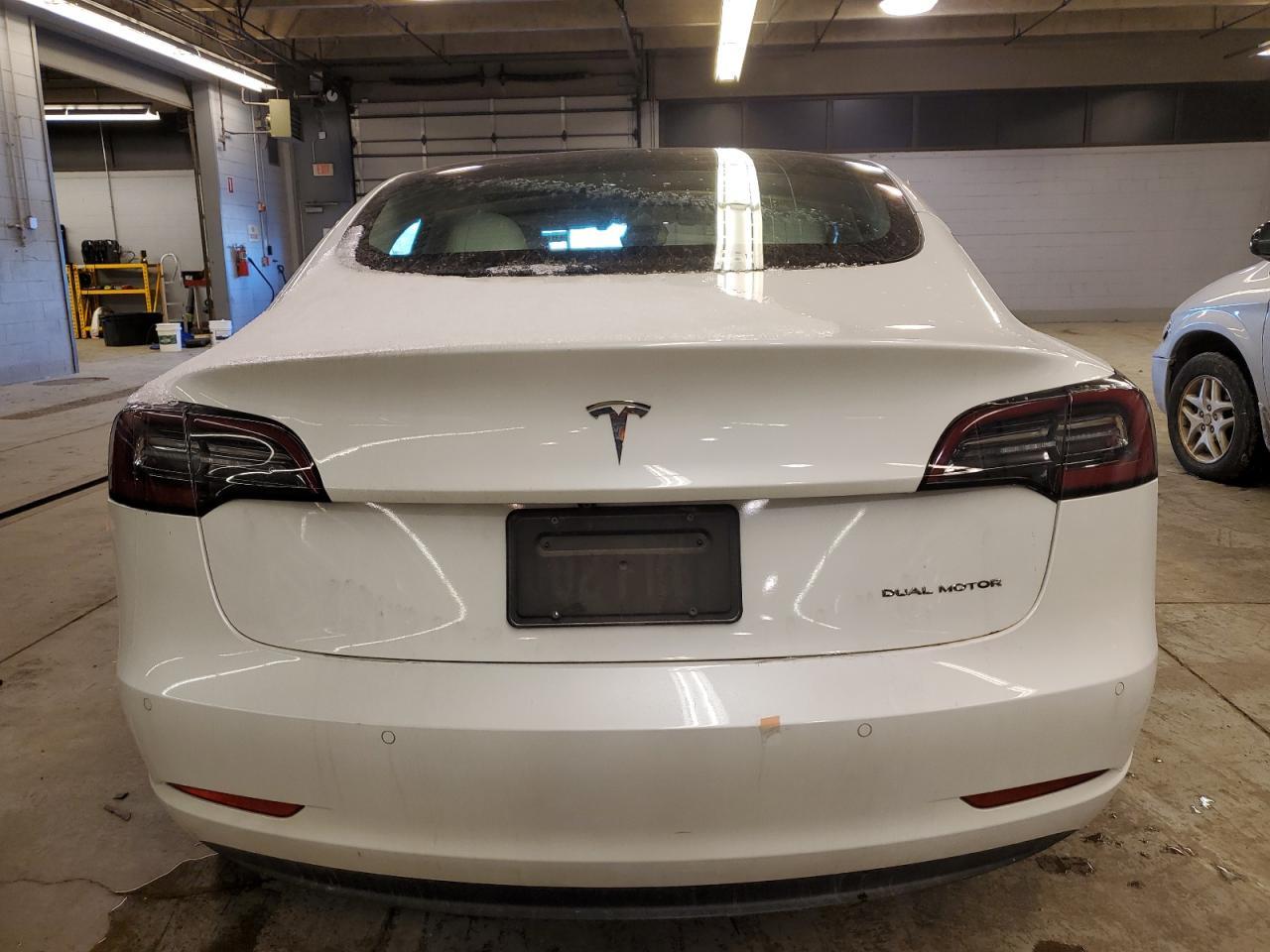 2022 TESLA MODEL 3 - Image 6