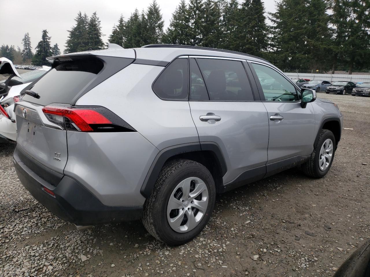 2021 TOYOTA RAV4 LE - Image 3