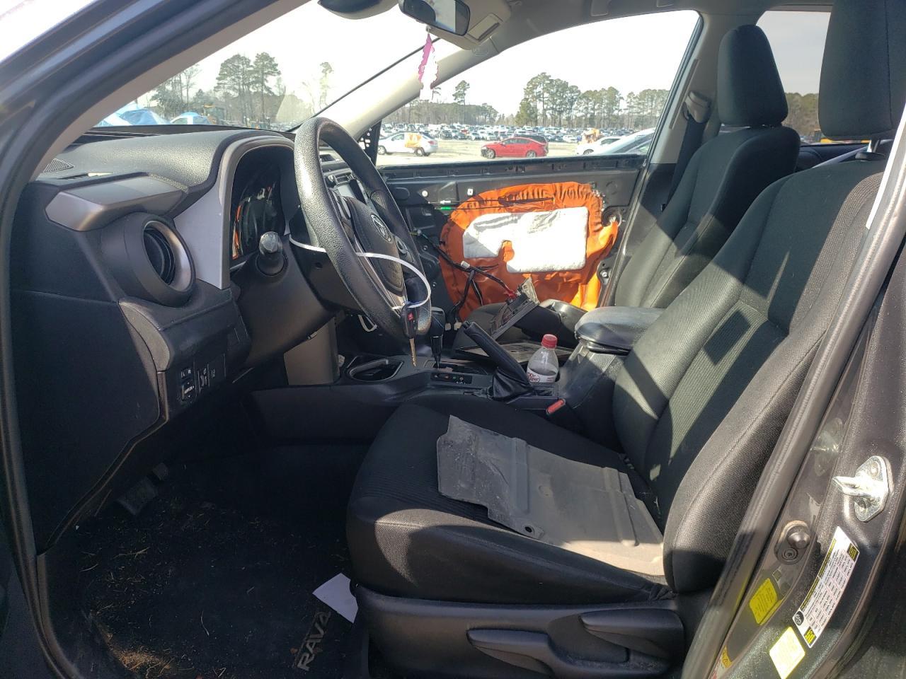 2018 TOYOTA RAV4 LE - Image 7