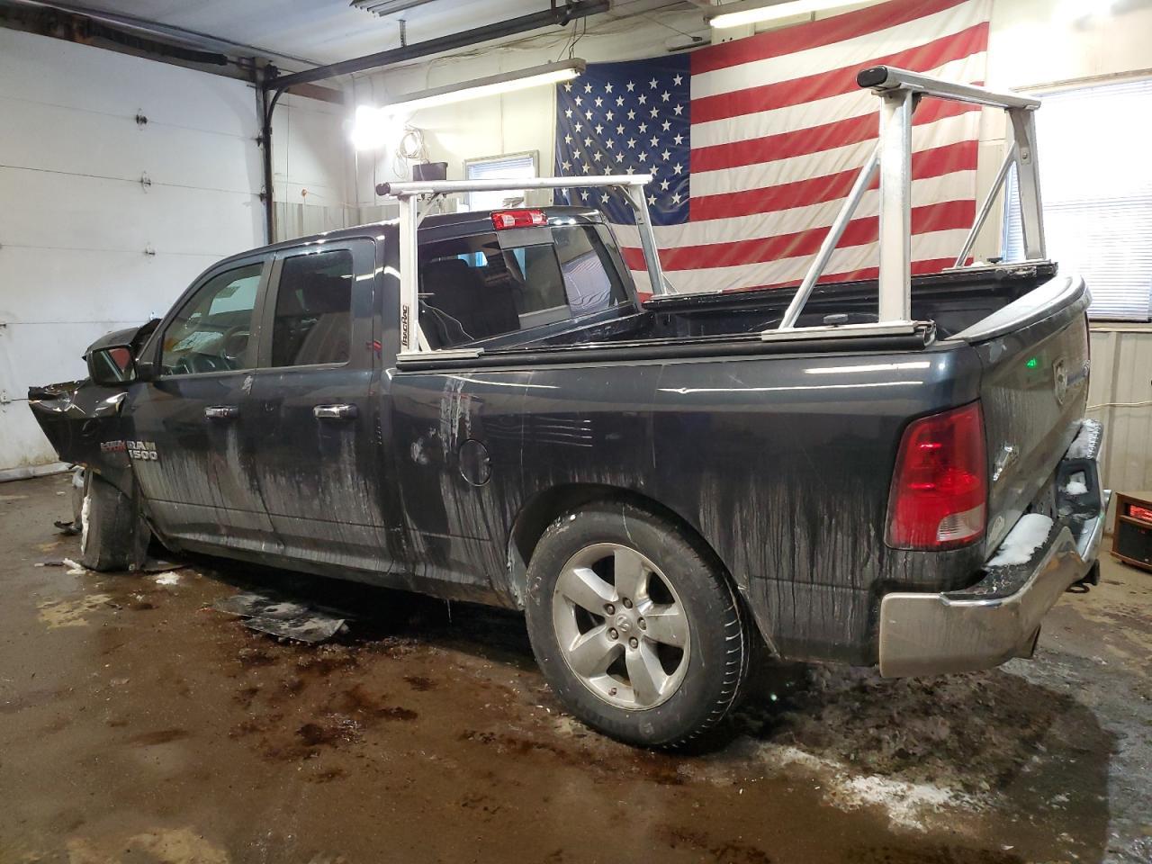 2014 RAM 1500 SLT - Фото 2