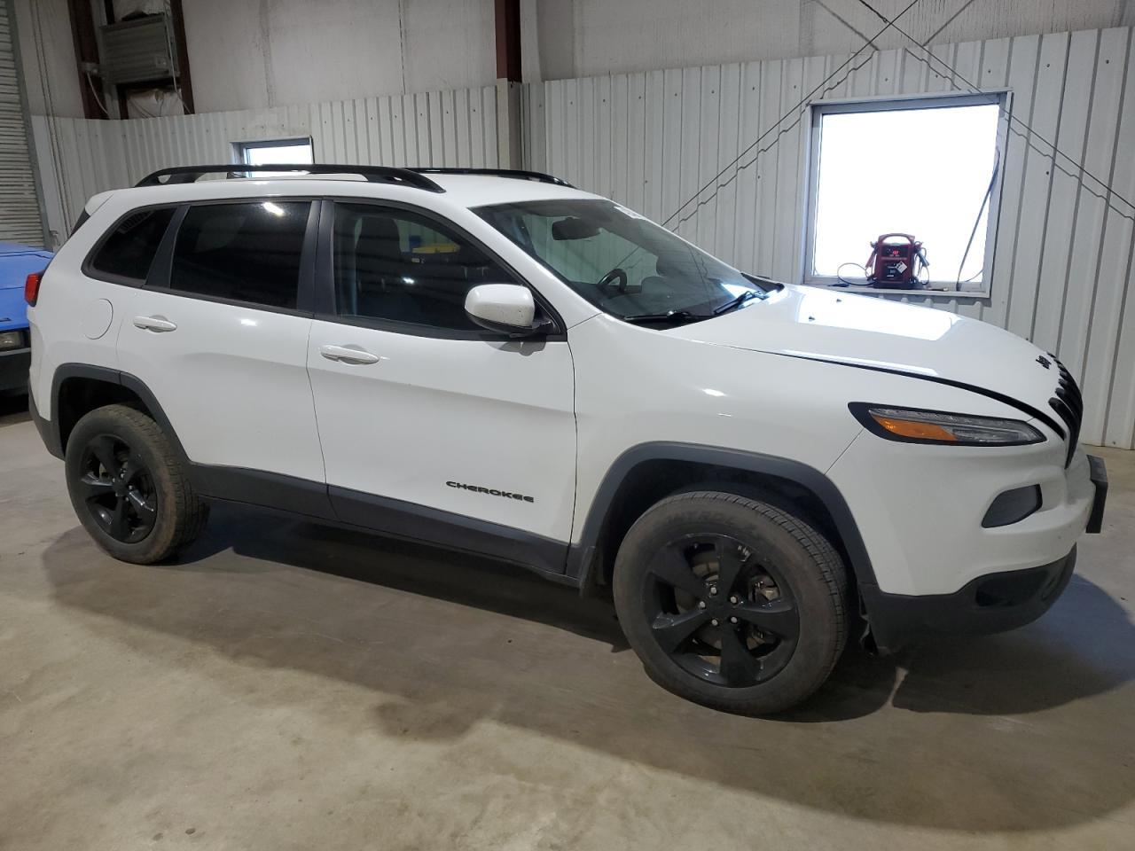 2016 JEEP CHEROKEE L - Image 4