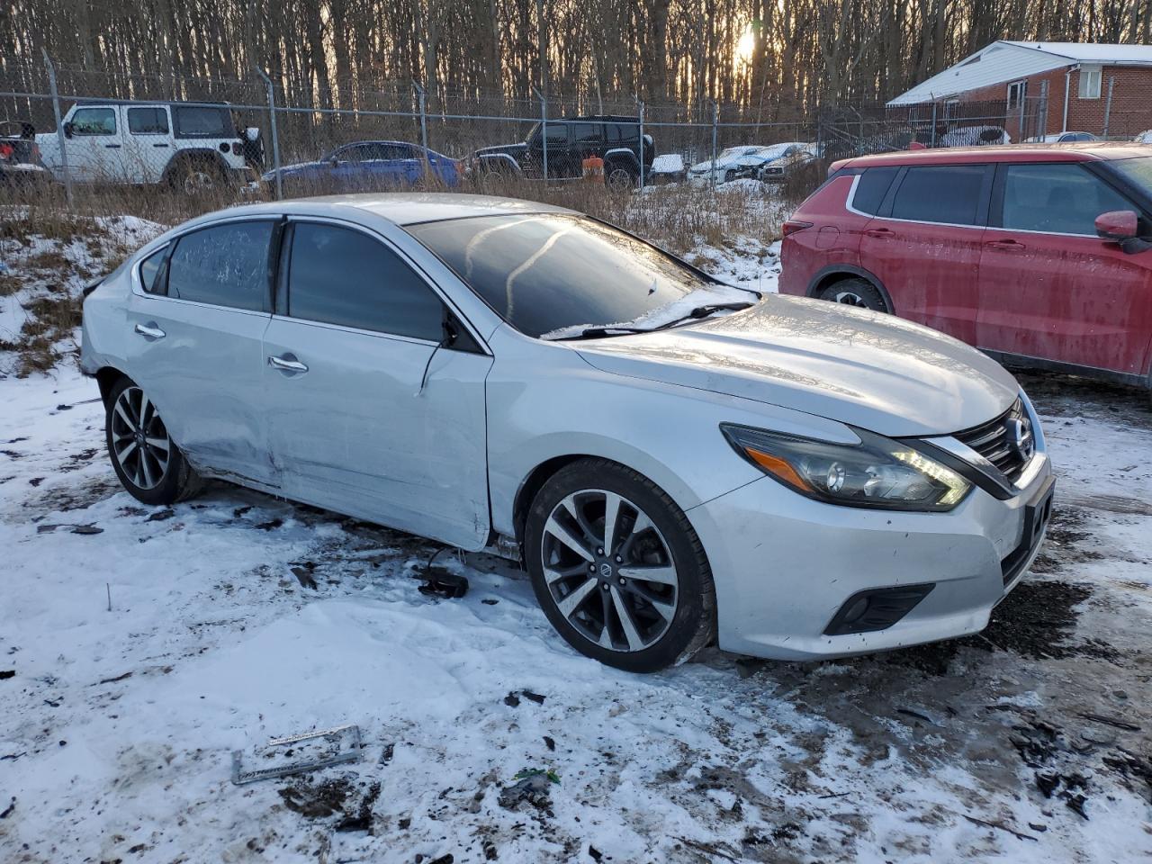2016 NISSAN ALTIMA 2.5 - Image 4