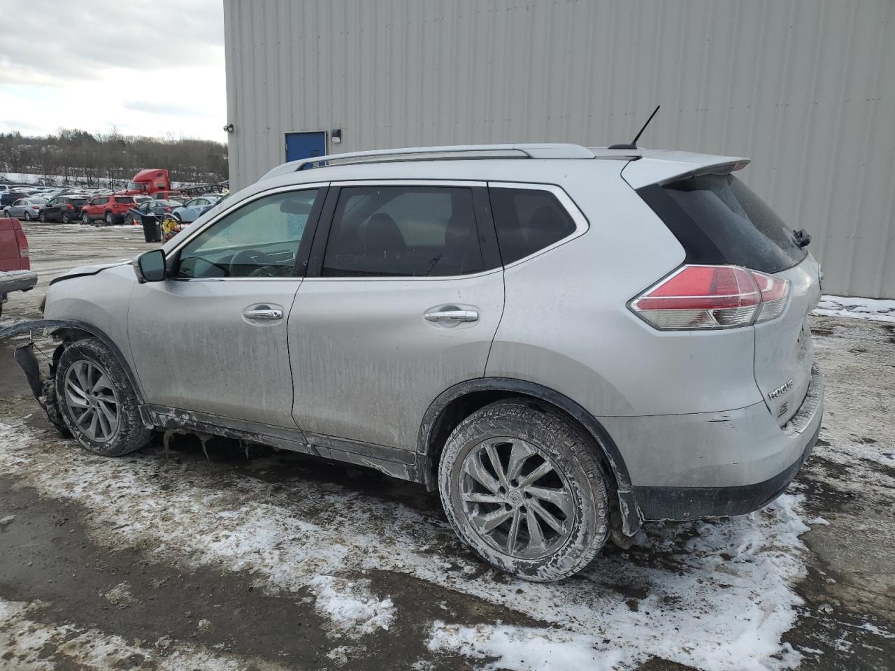 2015 NISSAN ROGUE S - Image 2