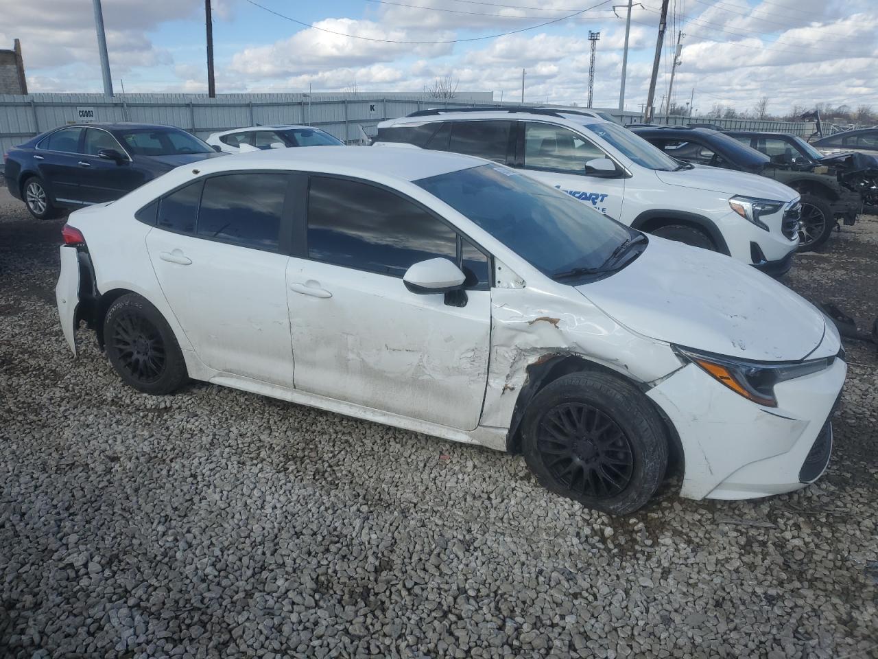 2021 TOYOTA COROLLA LE - Фото 4