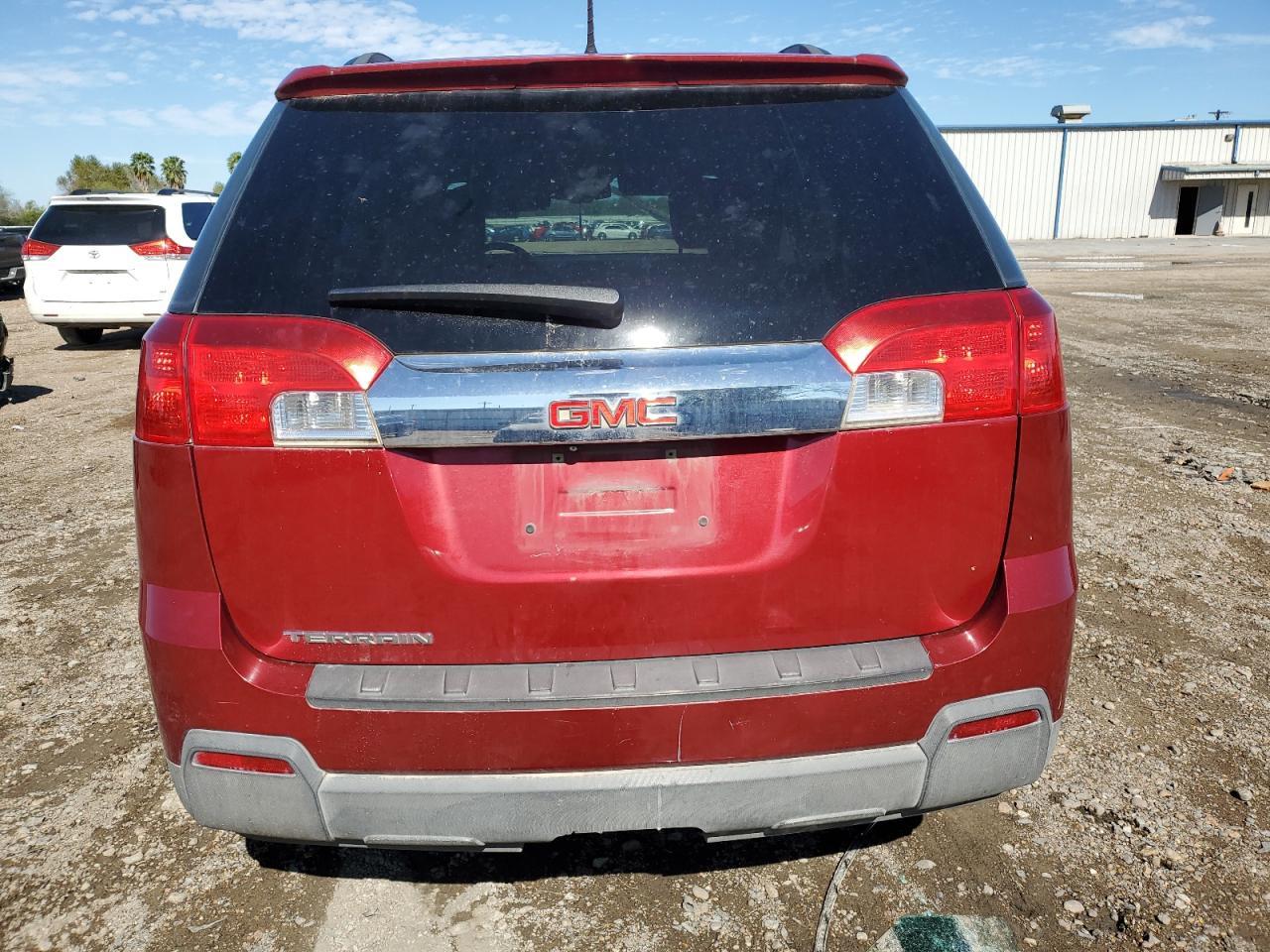 2013 GMC TERRAIN SL - Image 6