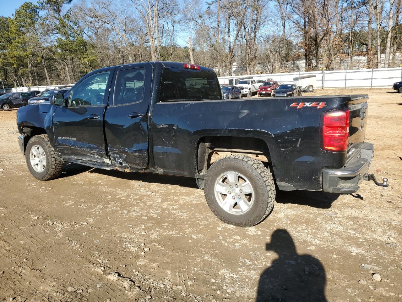 2018 CHEVROLET SILVERADO - Image 2