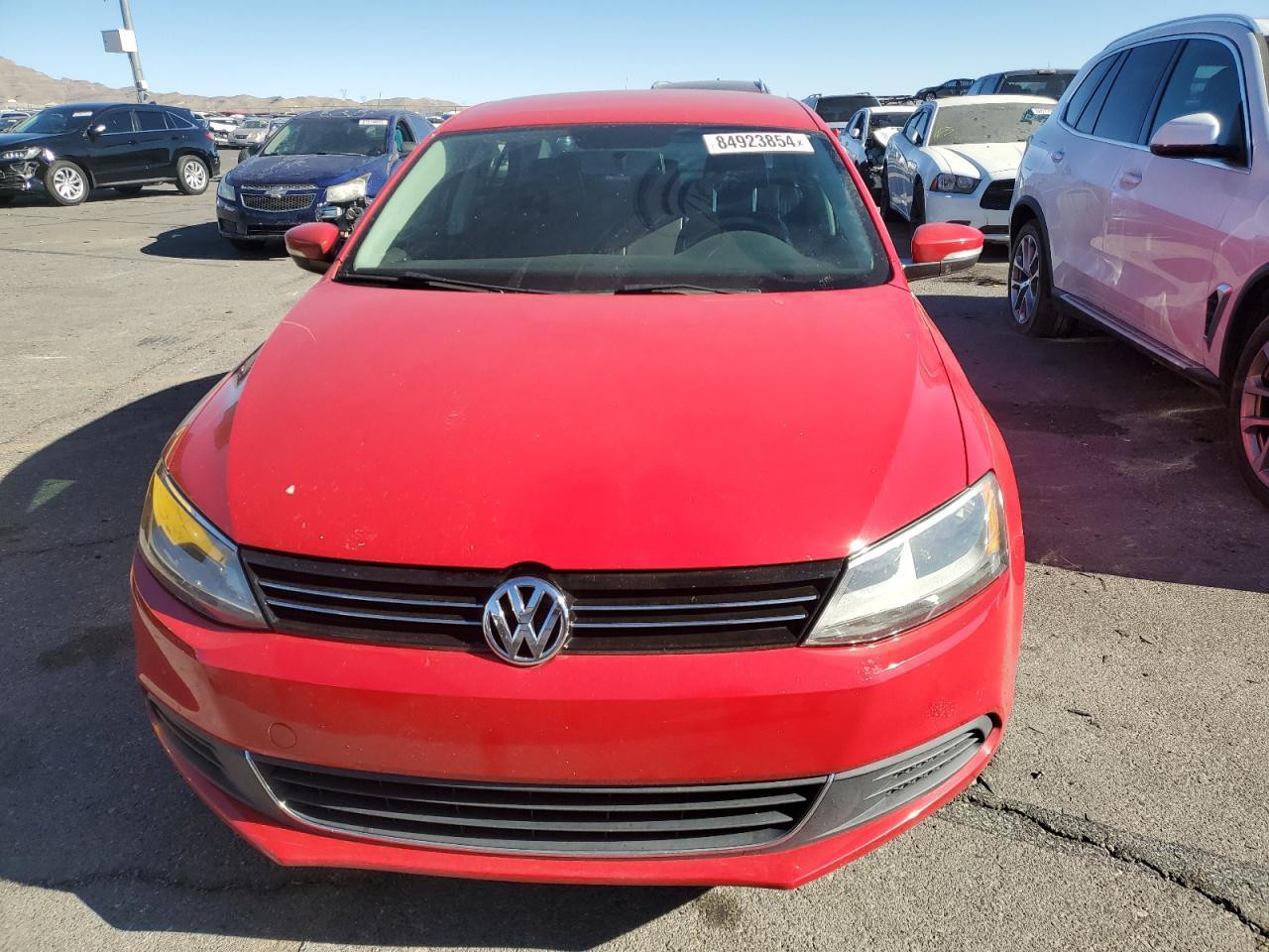2014 VOLKSWAGEN JETTA SE - Фото 5