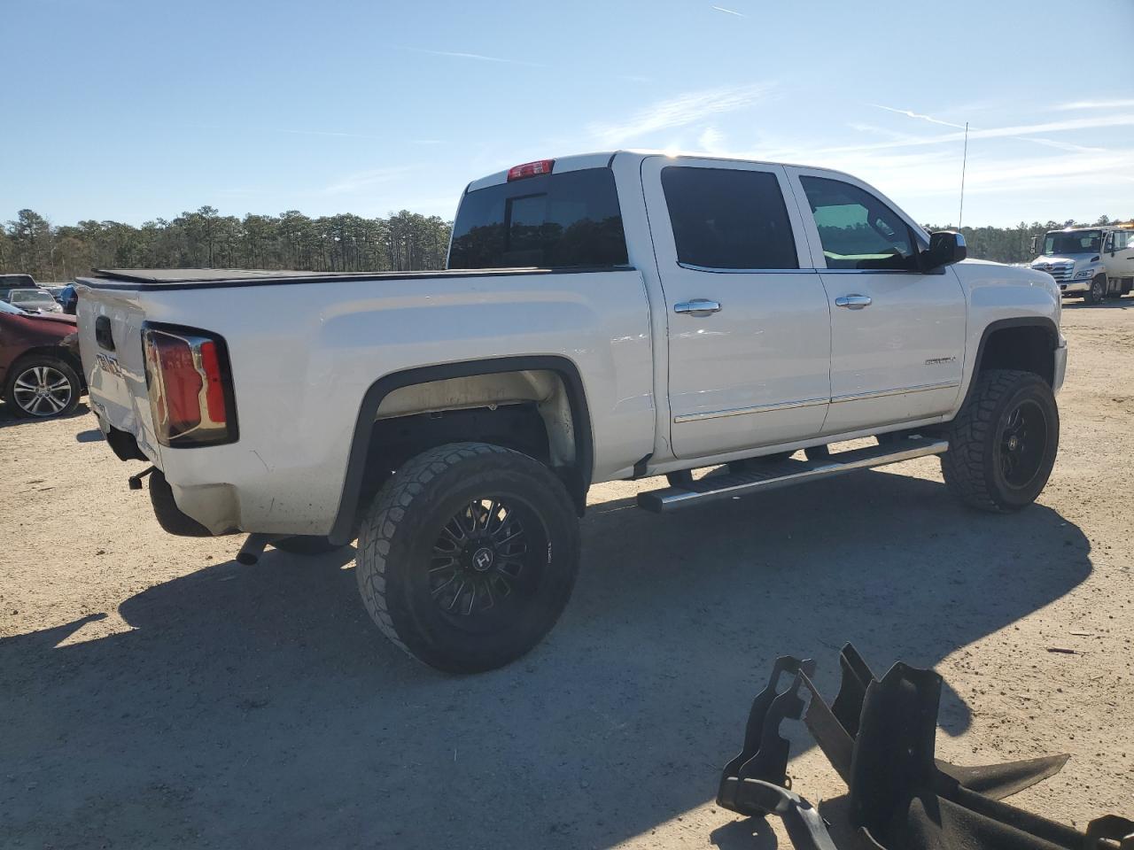2018 GMC SIERRA K15 - Фото 3