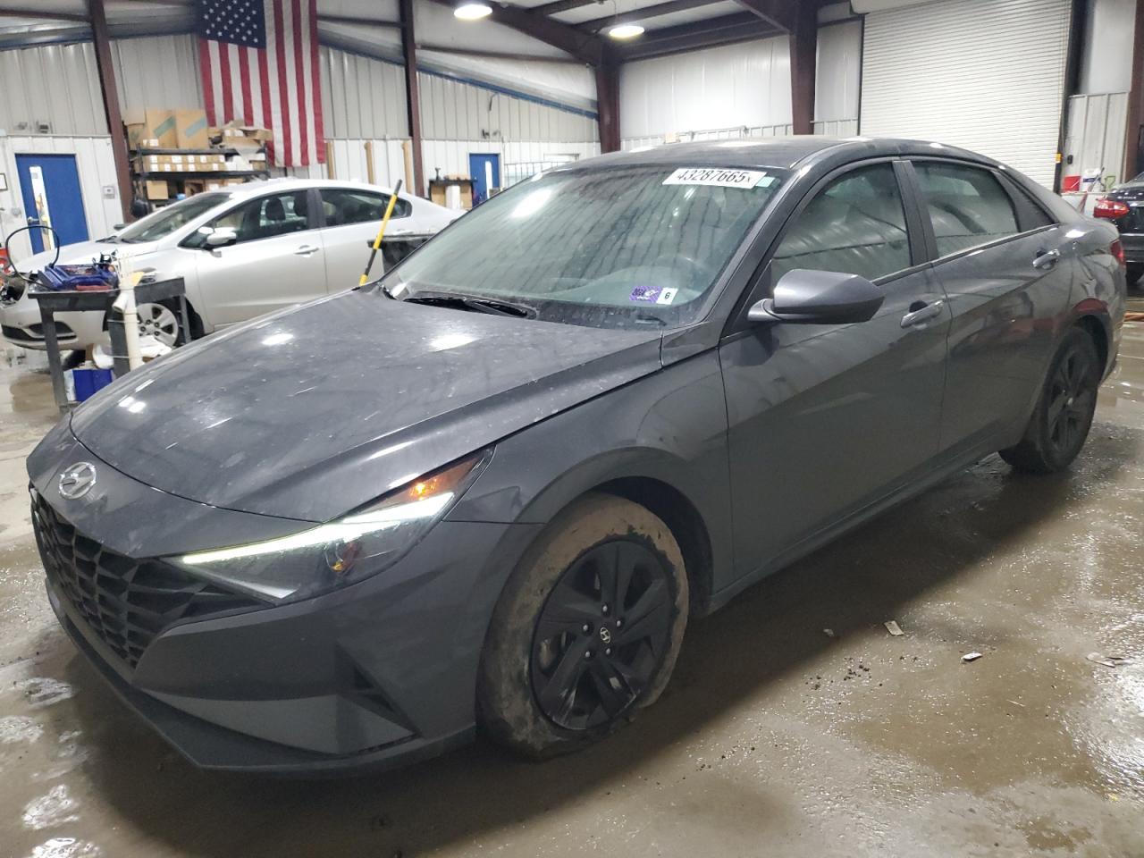 2023 HYUNDAI ELANTRA SE