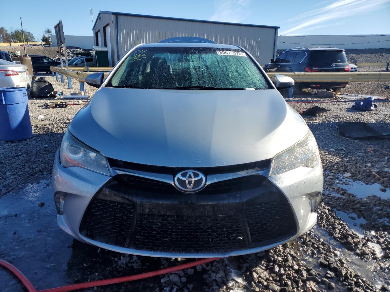 2017 TOYOTA CAMRY LE - Фото 5