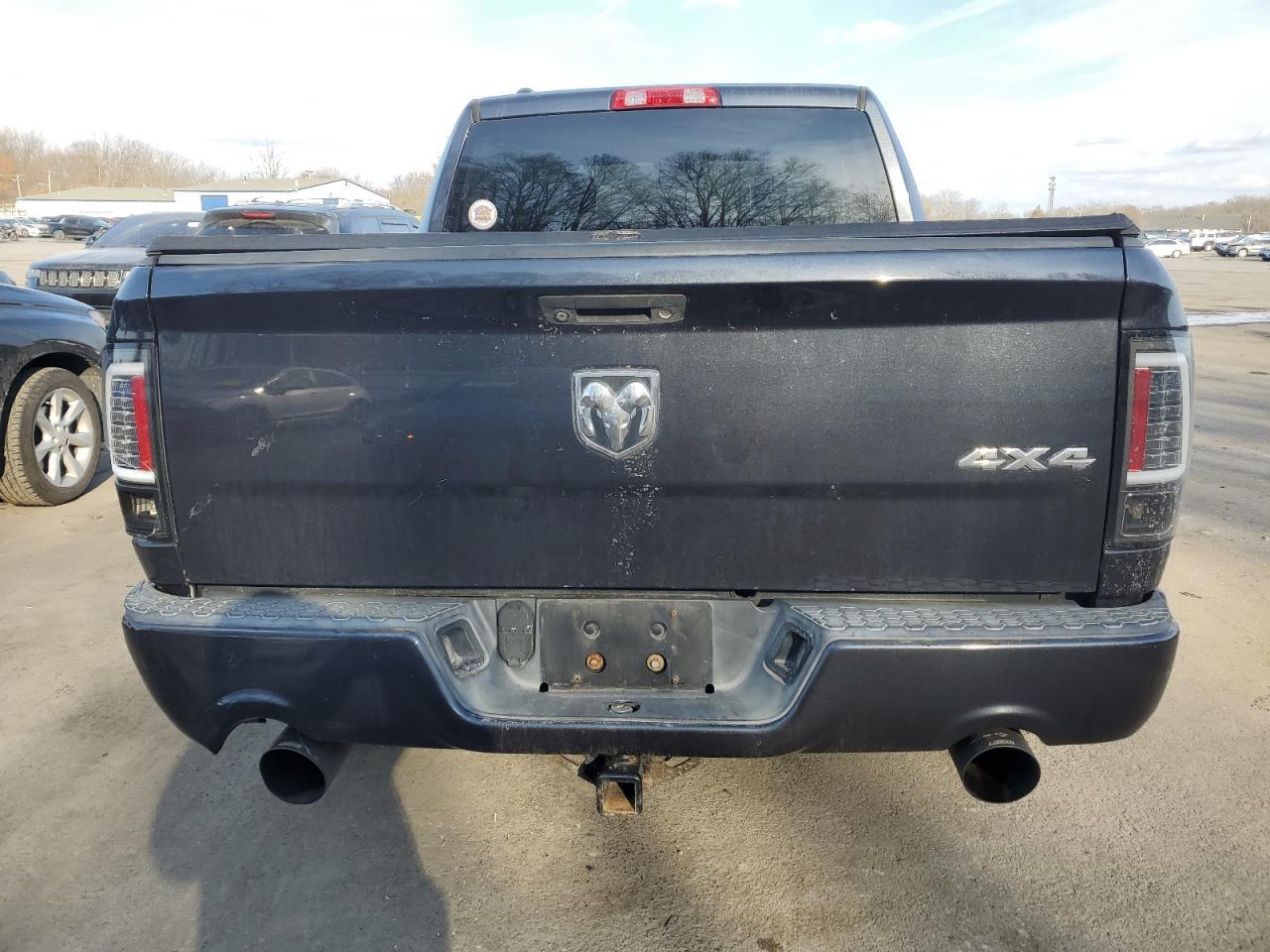 2015 RAM 1500 ST - Image 6