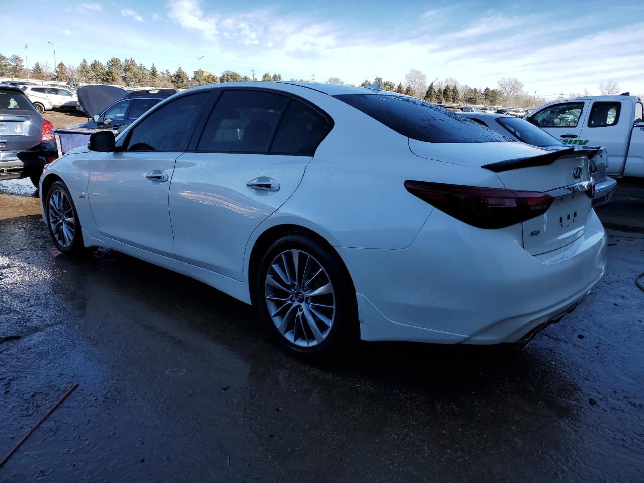 2018 INFINITI Q50 LUXE - Image 2