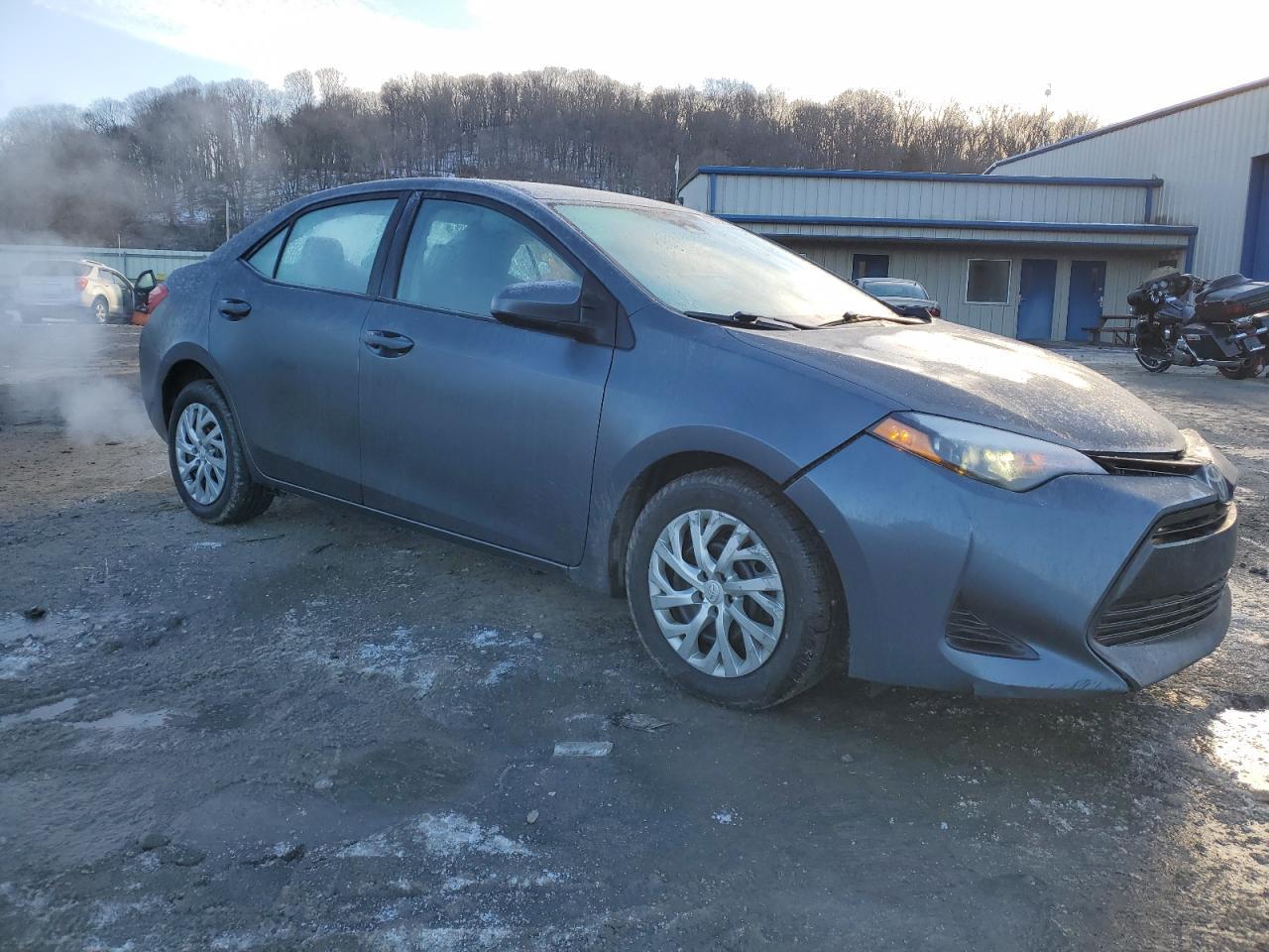2019 TOYOTA COROLLA L - Image 4