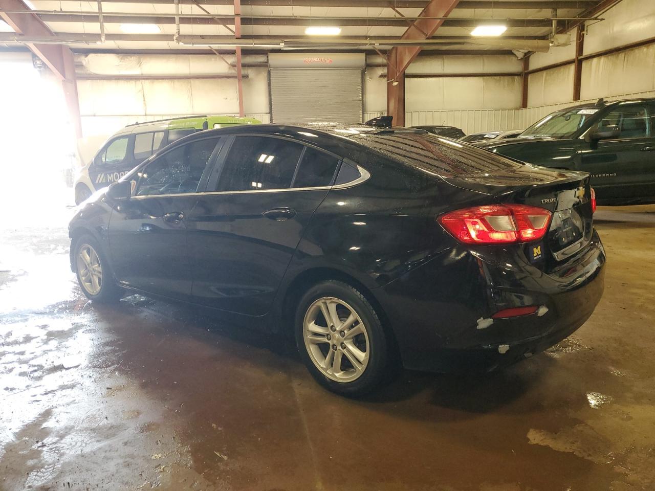 2017 CHEVROLET CRUZE LT - Image 2