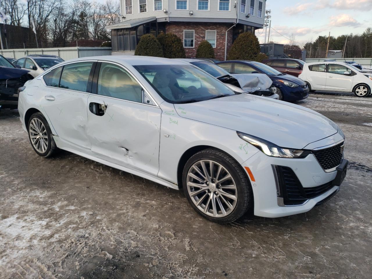 2022 CADILLAC CT5 PREMIU - Фото 4