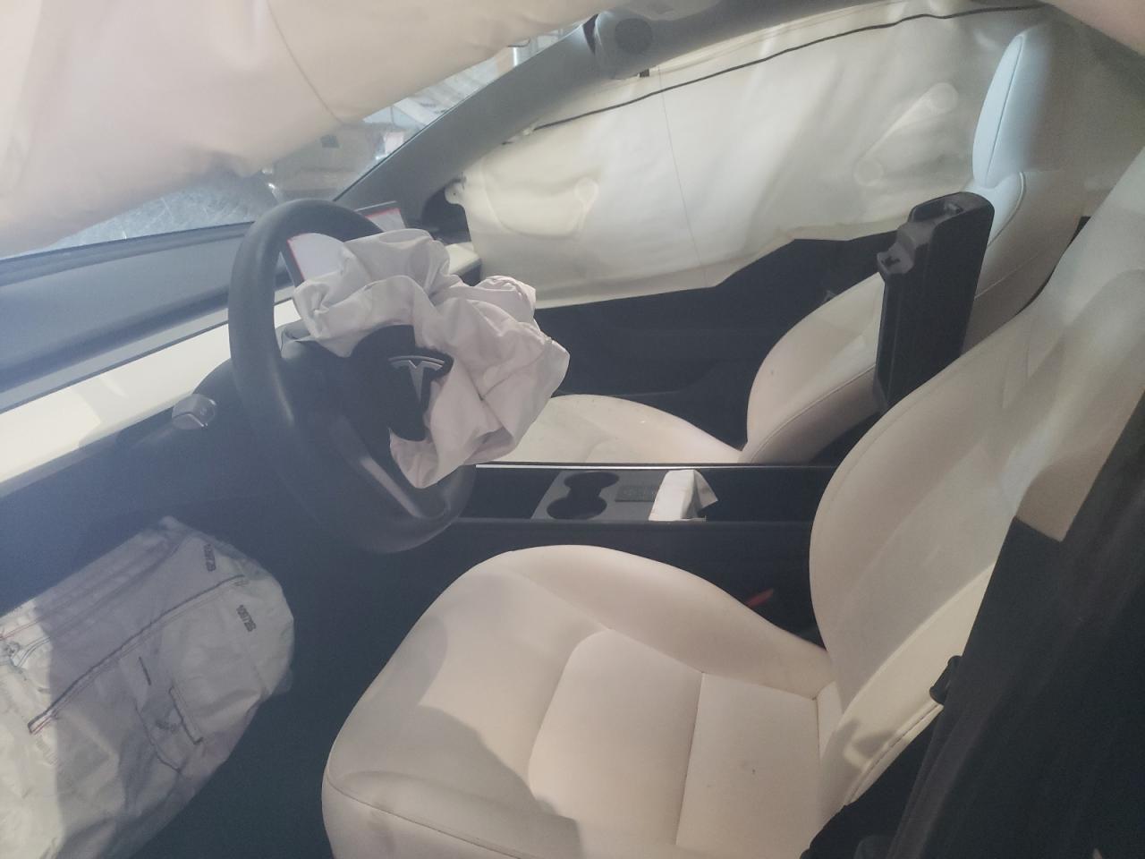 2023 TESLA MODEL 3 - Фото 7