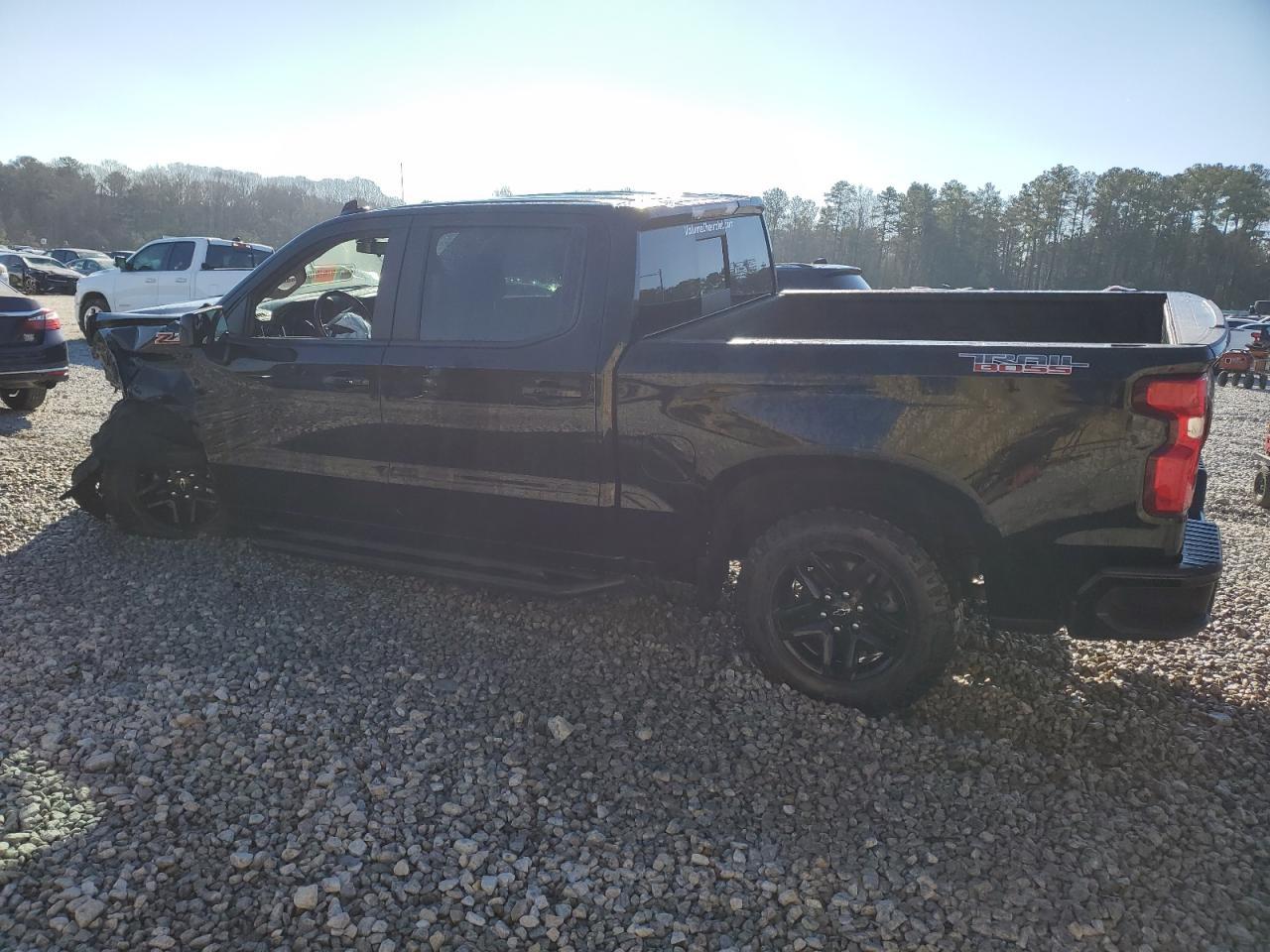 2021 CHEVROLET SILVERADO - Фото 2