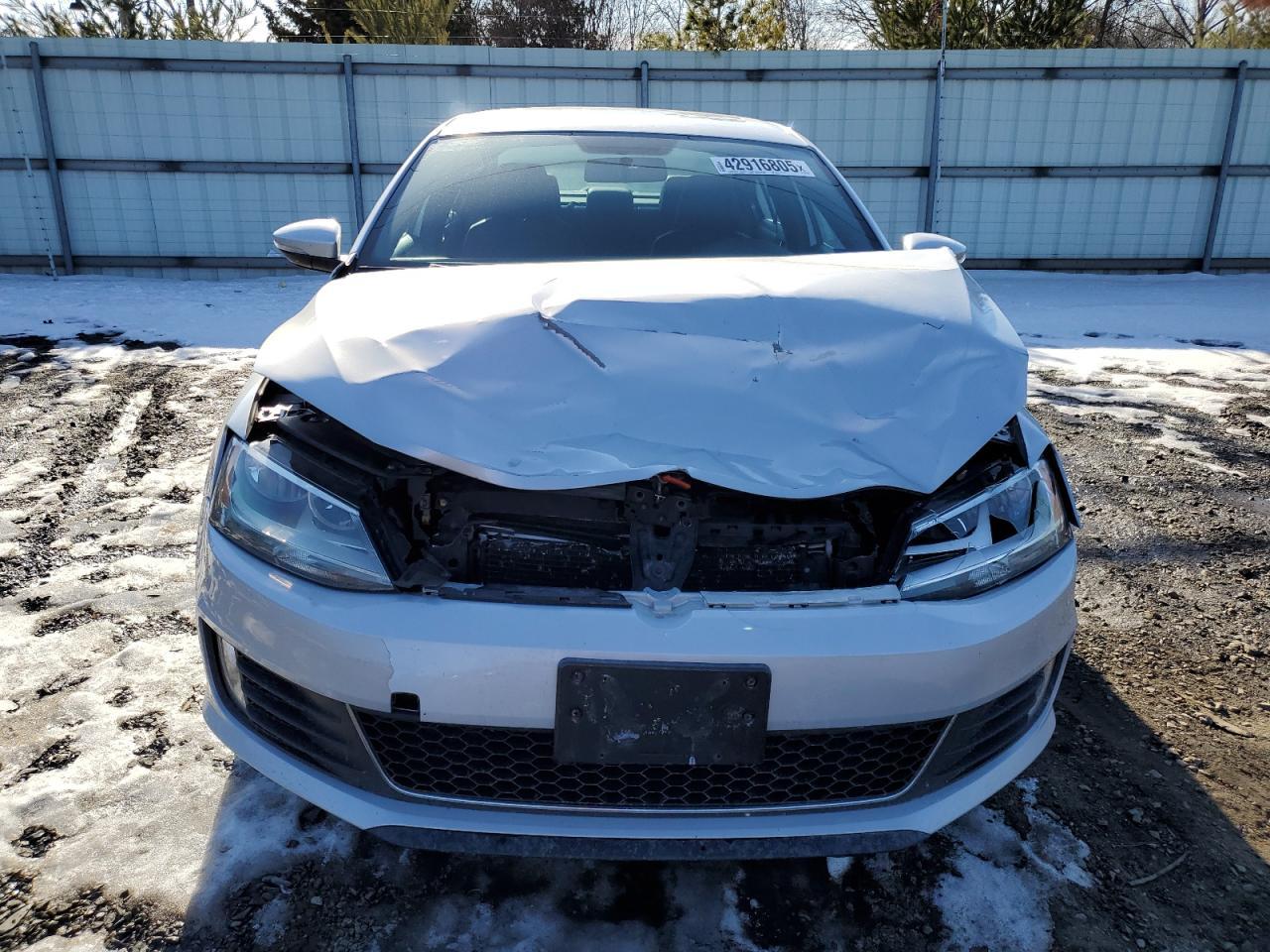2013 VOLKSWAGEN JETTA GLI - Image 5