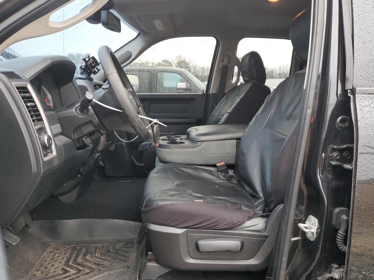 2015 RAM 1500 ST - Image 7