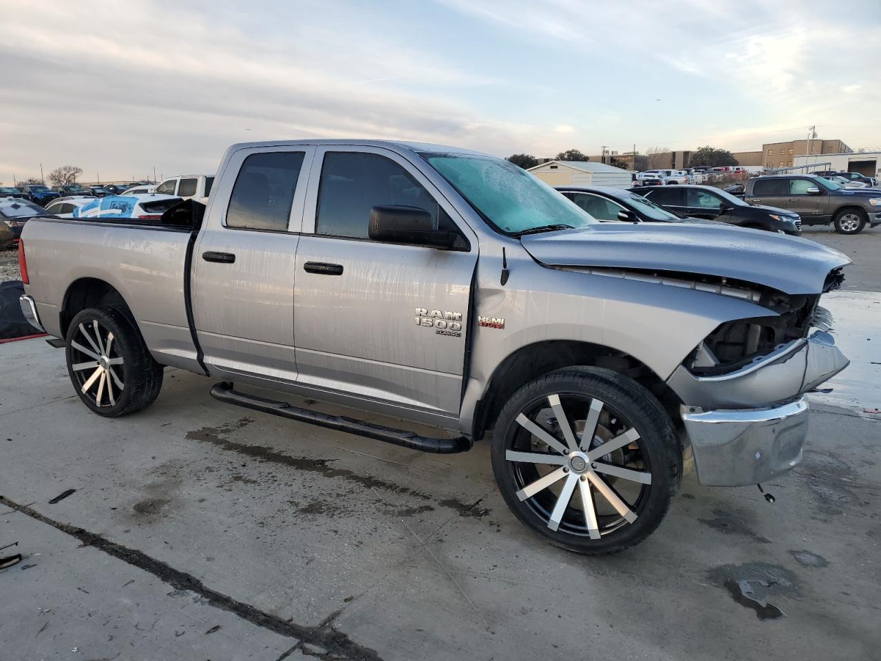 2019 RAM 1500 CLASS - Фото 4
