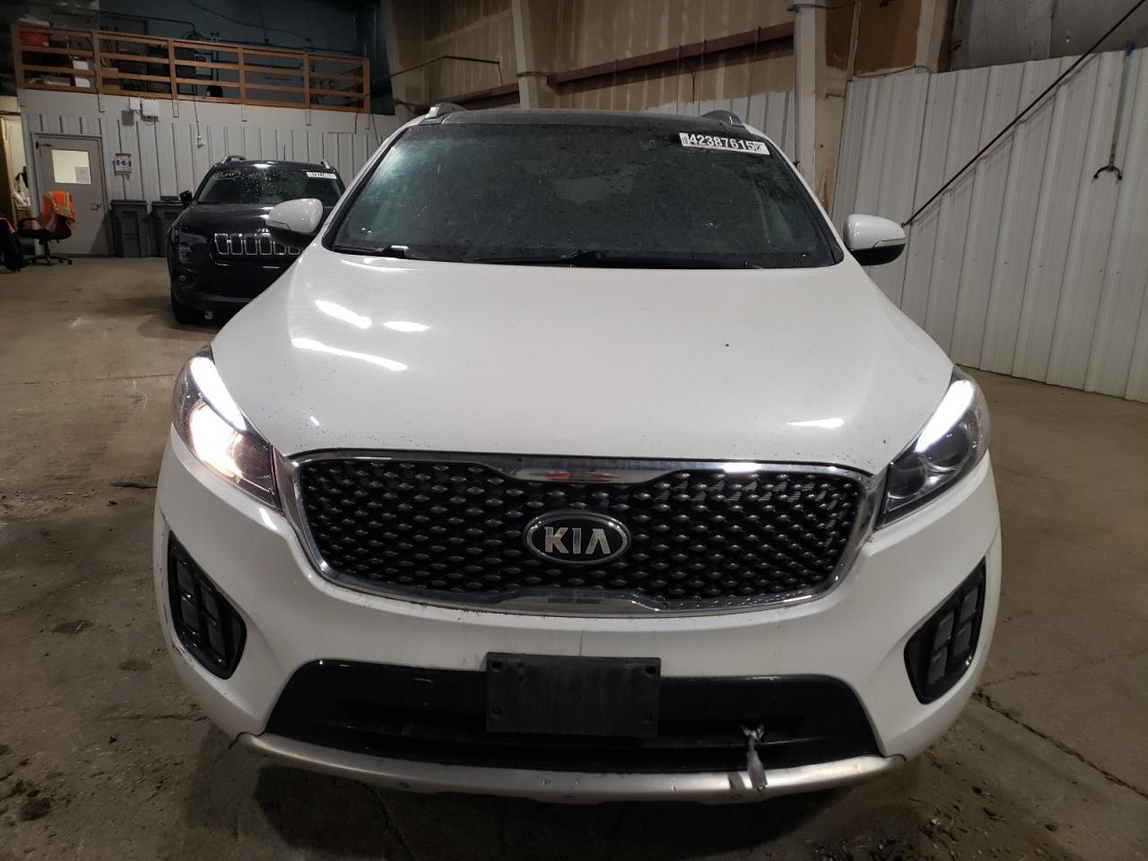 2016 KIA SORENTO SX - Image 5