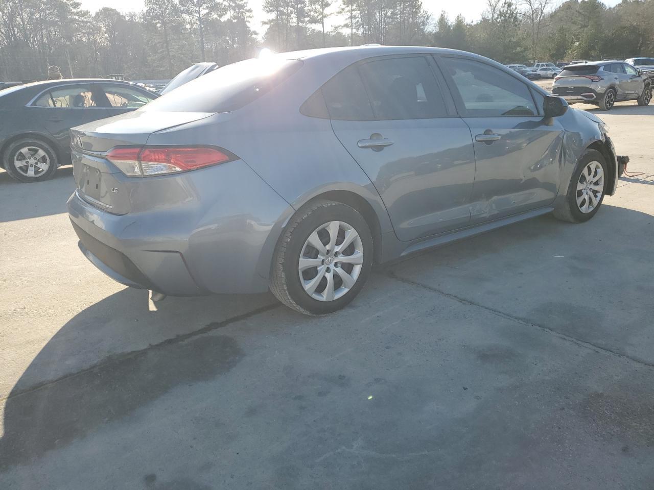 2020 TOYOTA COROLLA LE - Image 3