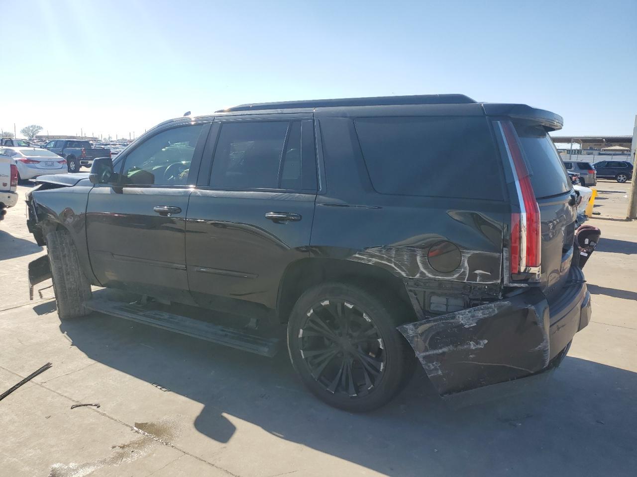 2016 CADILLAC ESCALADE P - Фото 2