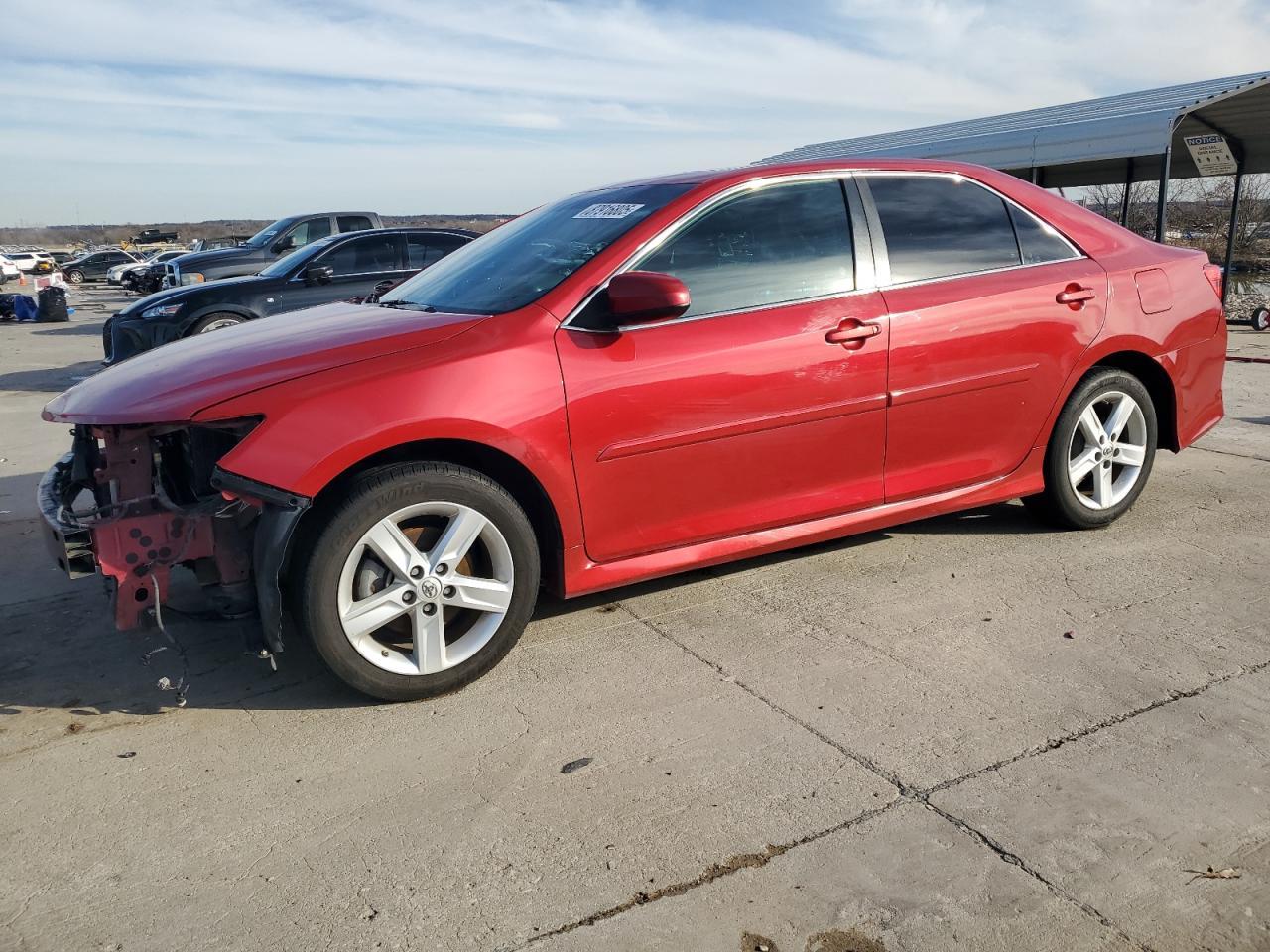 2013 TOYOTA CAMRY L