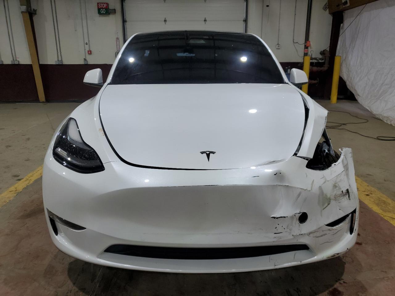 2024 TESLA MODEL Y - Фото 5