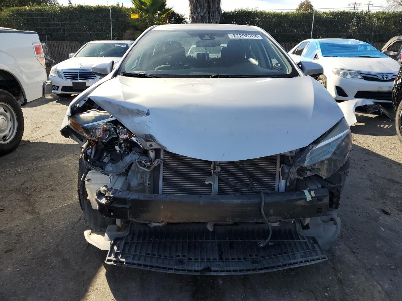 2018 TOYOTA COROLLA L - Image 5