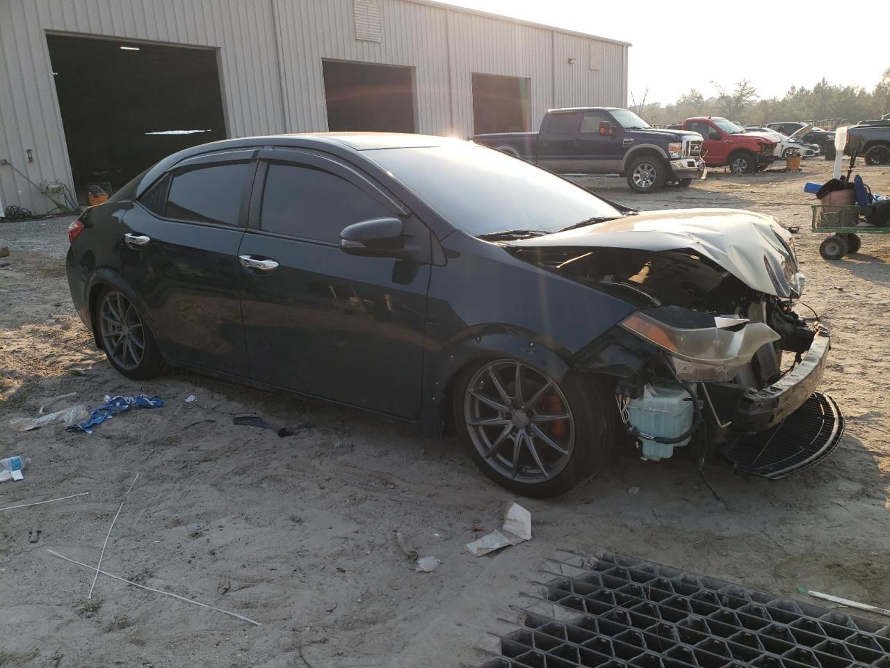 2014 TOYOTA COROLLA L - Image 4