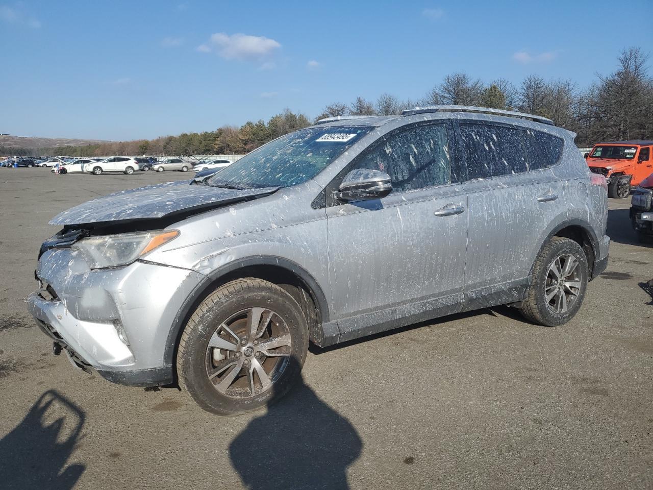 2016 TOYOTA RAV4 XLE car image