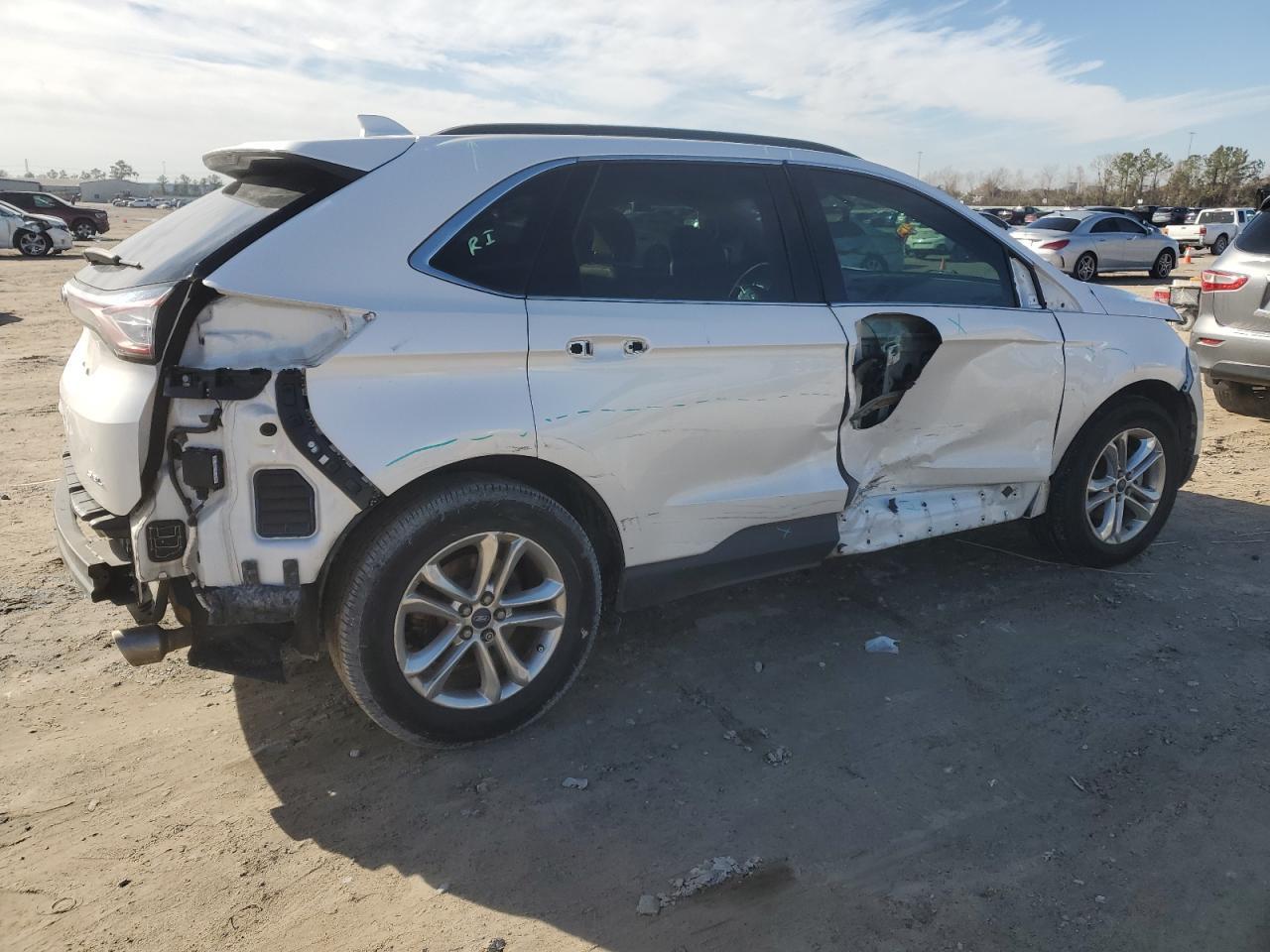 2017 FORD EDGE SEL - Image 3