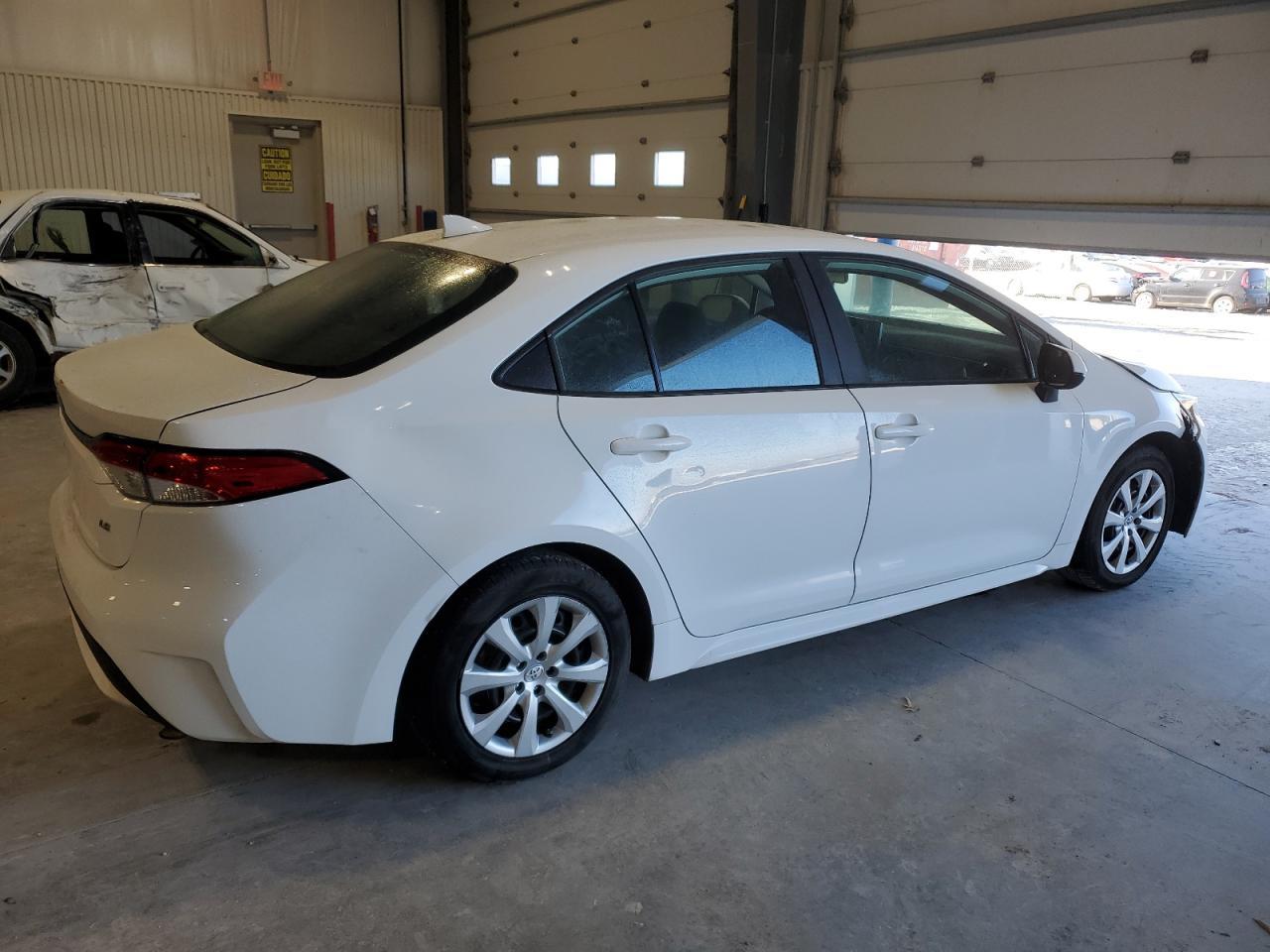 2020 TOYOTA COROLLA LE - Image 3