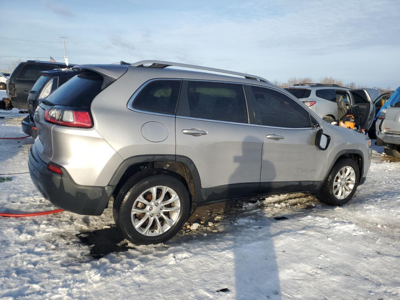 2019 JEEP CHEROKEE L - Фото 3