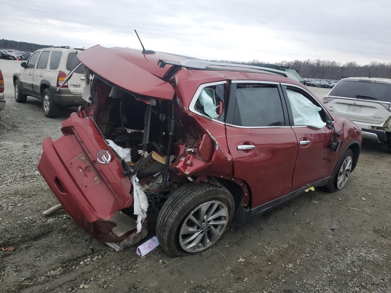 2015 NISSAN ROGUE S - Фото 3