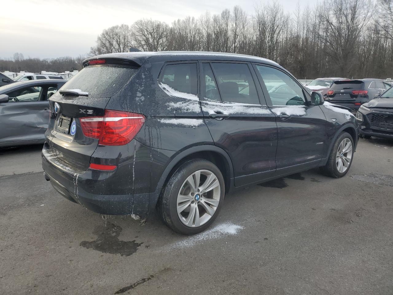 2016 BMW X3 XDRIVE2 - Image 3
