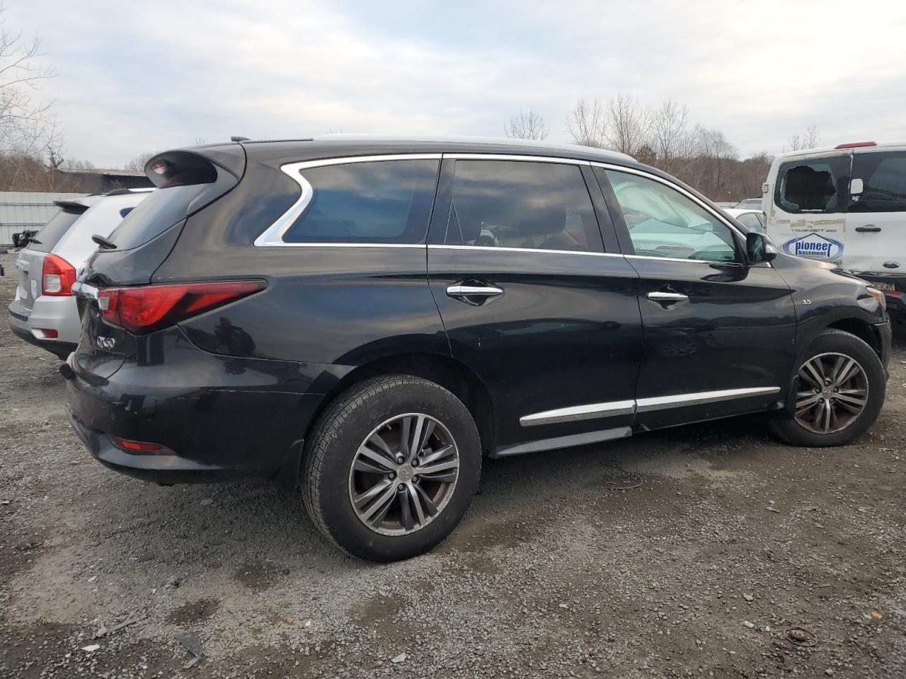 2016 INFINITI QX60 - Фото 3