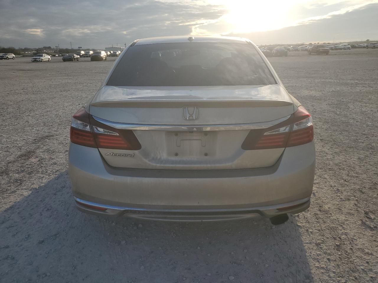 2016 HONDA ACCORD EXL - Image 6