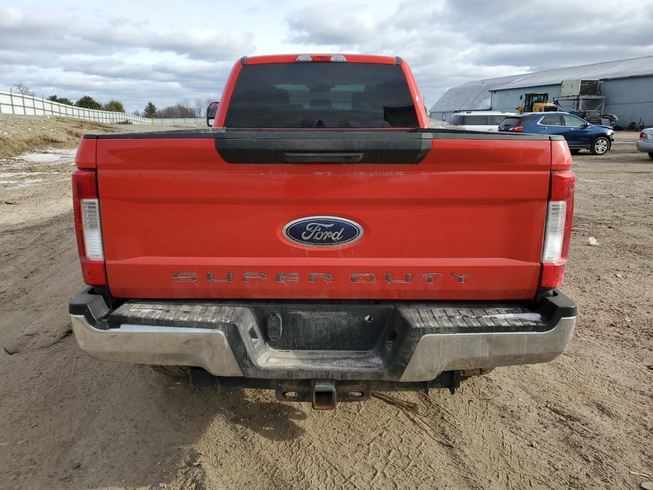 2017 FORD F250 SUPER - Image 6