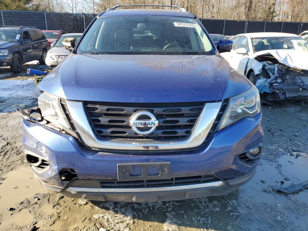 2017 NISSAN PATHFINDER - Image 5