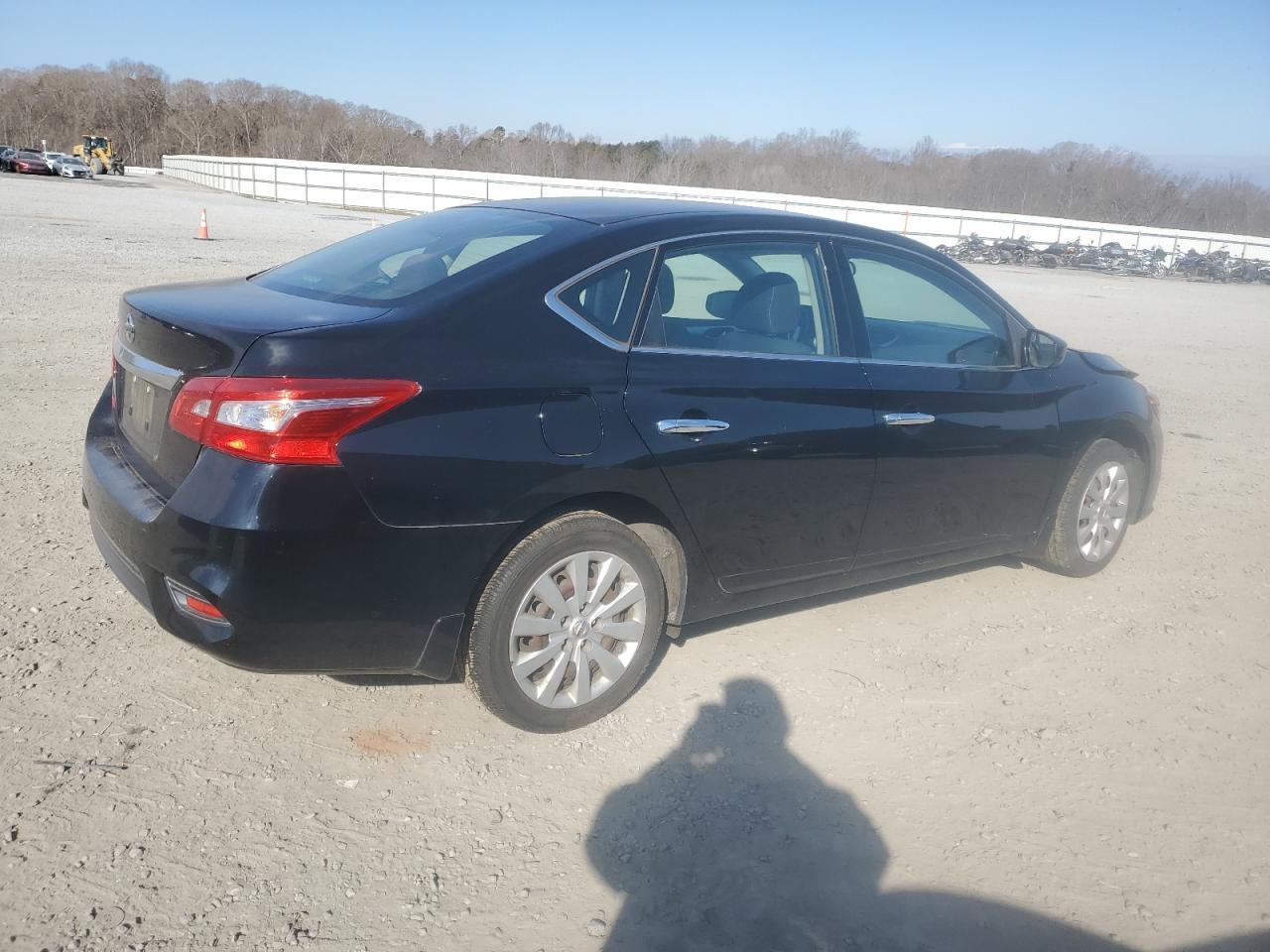 2016 NISSAN SENTRA S - Фото 3