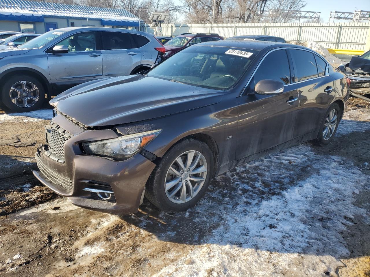2016 INFINITI Q50 BASE