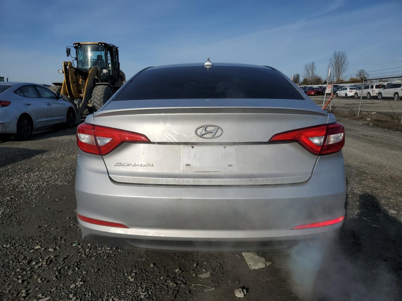 2017 HYUNDAI SONATA SE - Фото 6